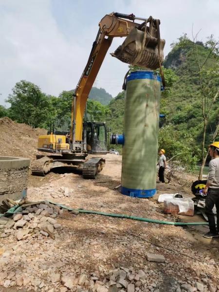 甘南州雅安芦山一体化提升泵施工现场